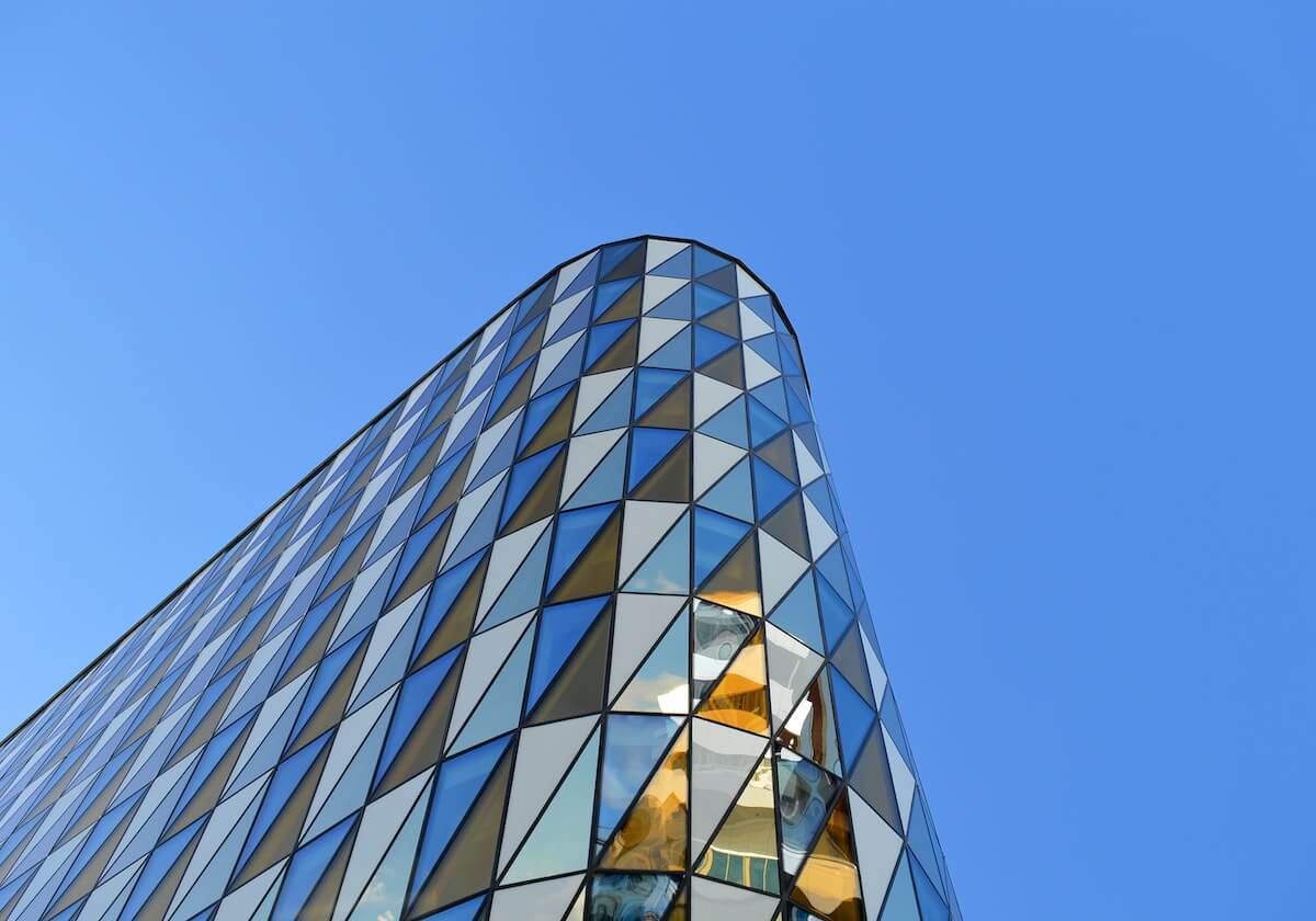 九游体育app：指尖掌控全球赛事，点亮你的体育日常