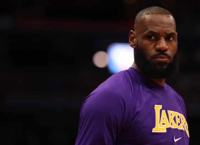 华体会官网-佩林卡希望詹皇在湖人退役 哈姆计划让浓眉多进攻